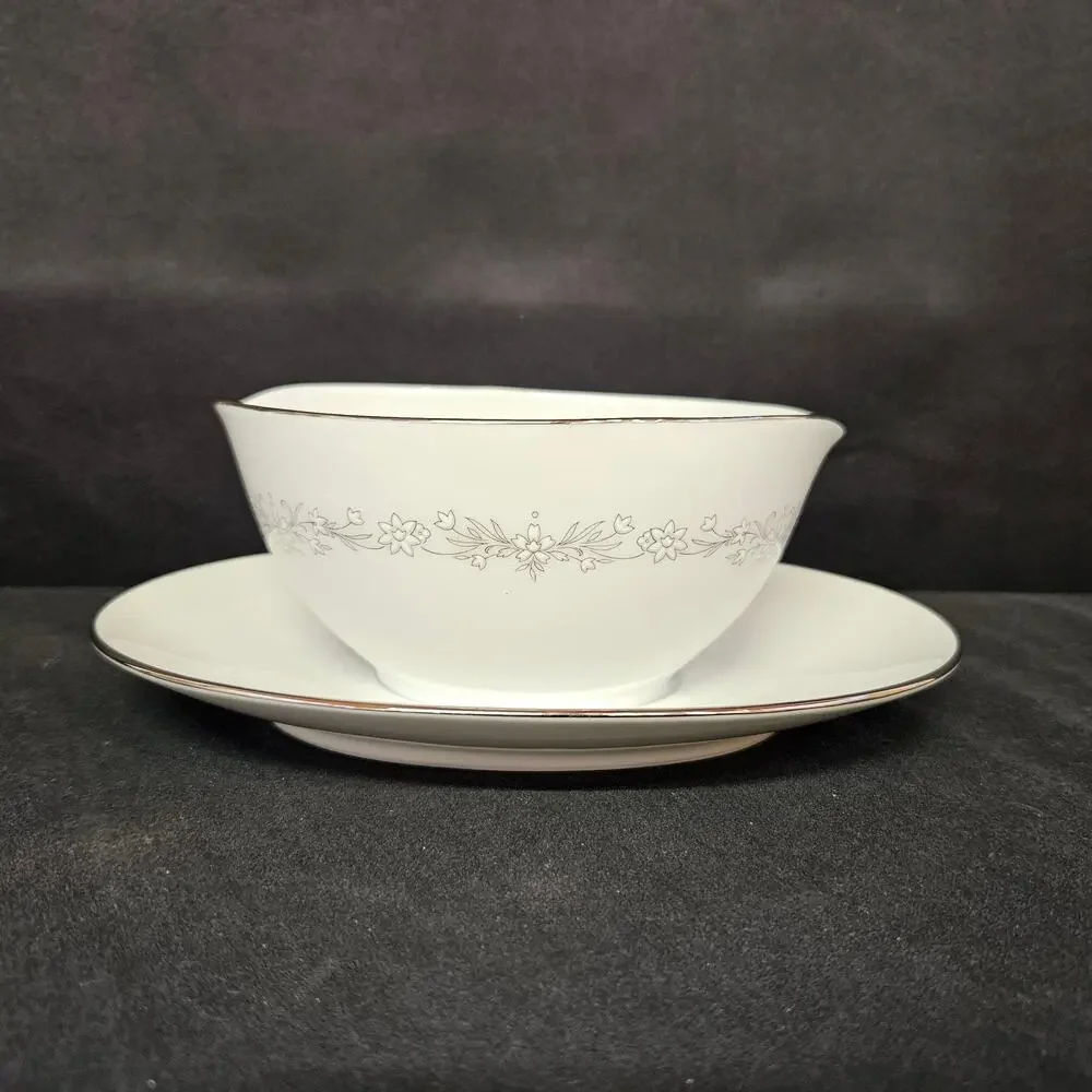 Noritake‎ China Amy 2154 Gravy Boat with attached underplate, Platinum Band